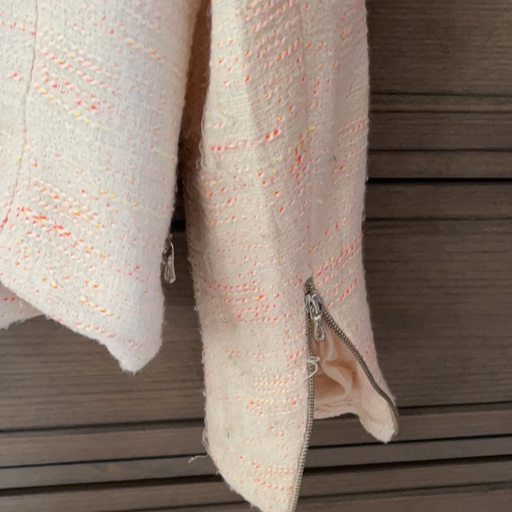 Zara Basic Cream Orange Blazer, size L - Picture 6 of 6